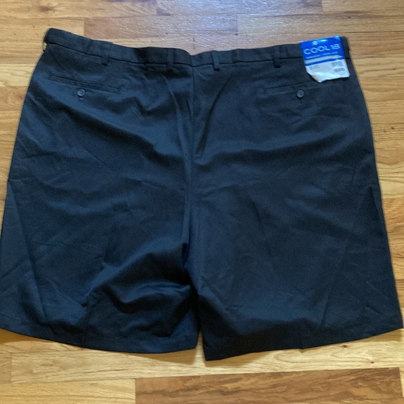 Men Haggar Cool 18 Expandable Waistband black front chino shorts size 54 - NWT - Picture 4 of 10